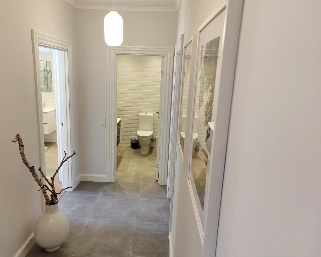 The Old Mill - By The - 2 Bedroom Appartement *
