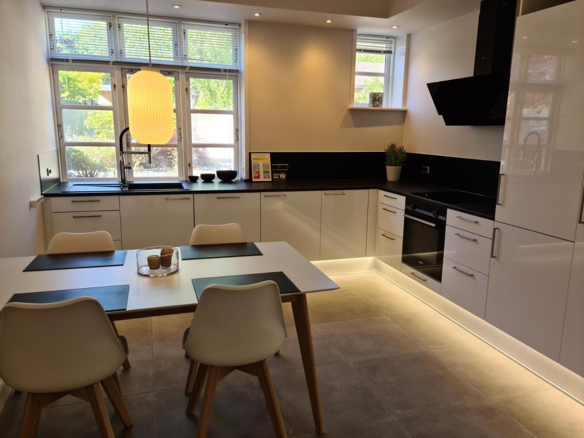 The Old Mill - By The - 2 Bedroom Appartement